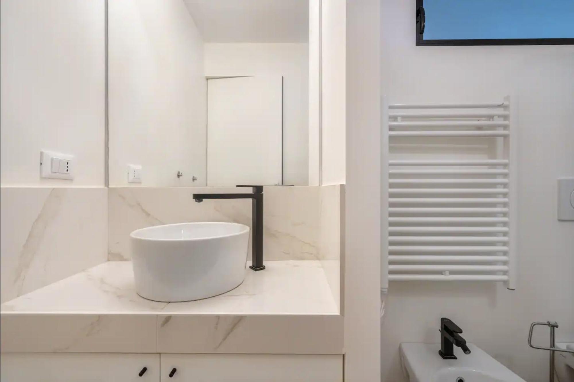 Modern Loft In Porta Venezia - Hosted By Sweetstay Μιλάνο Εξωτερικό φωτογραφία